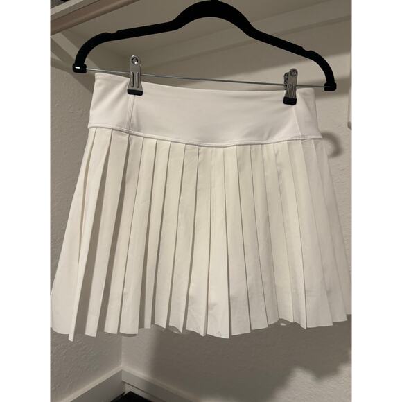 NWOT Athleta Elevate Skort White SZ Small - Picture 7 of 8